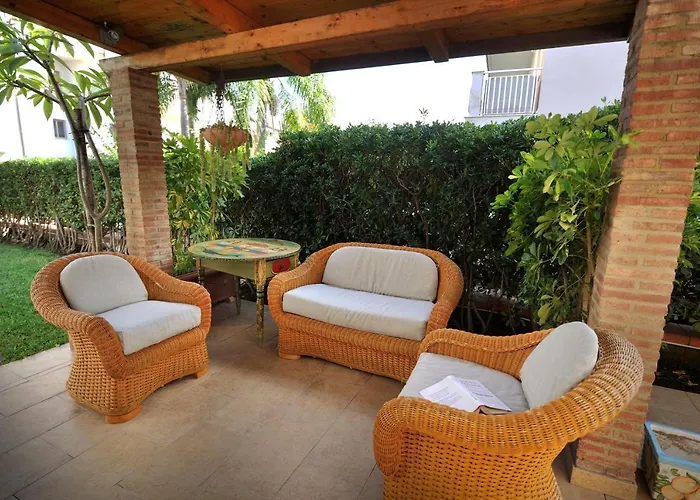 La Casa Di Paola * ジャルディーニ・ナクソス